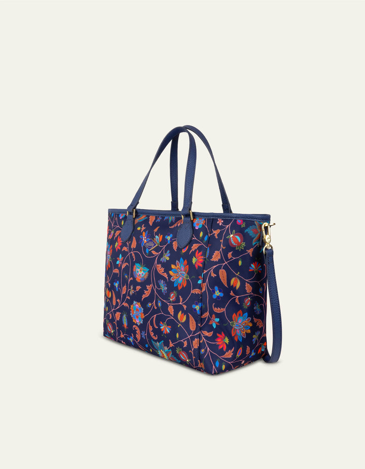 Oilily Haley Handbag Joy Flowers Eclipse